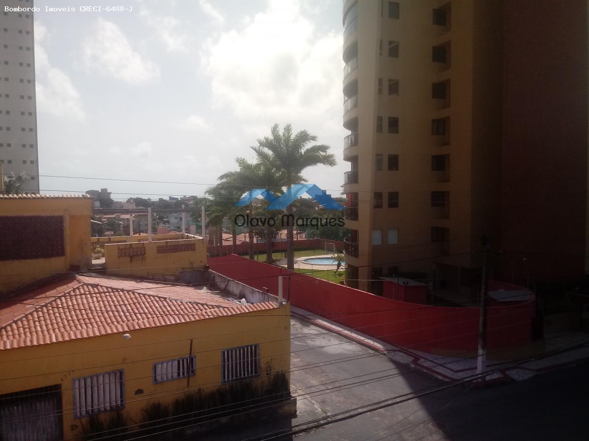 Apartamento para alugar com 2 quartos, 60m² - Foto 12