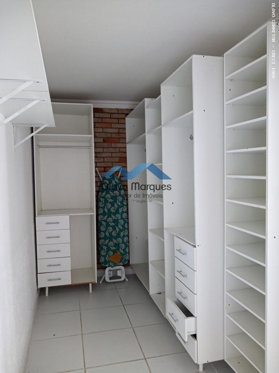 Casa para alugar com 5 quartos, 250m² - Foto 7