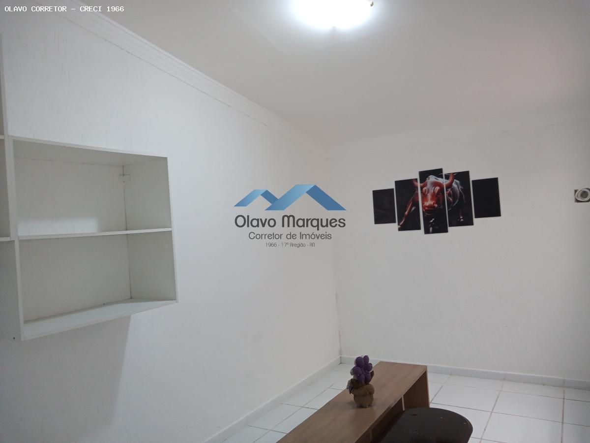 Casa para alugar com 5 quartos, 250m² - Foto 13