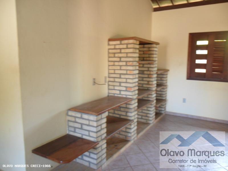 Casa à venda com 3 quartos, 173m² - Foto 1