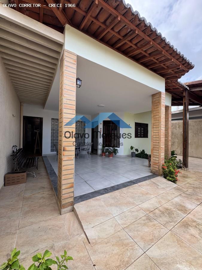 Casa de Condomínio à venda com 3 quartos, 136m² - Foto 3